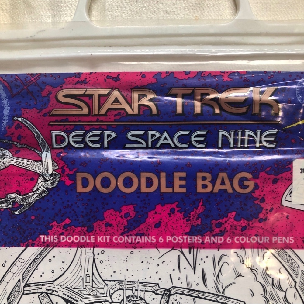 Vintage 1993 Star Trek: Deep Space Nine Doodle Bag -Rare DS9 Coloring Poster Set - Picture 6 of 8